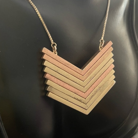 Madewell gold and rose gold tone arrow stack necklace - Picture 2 of 5
